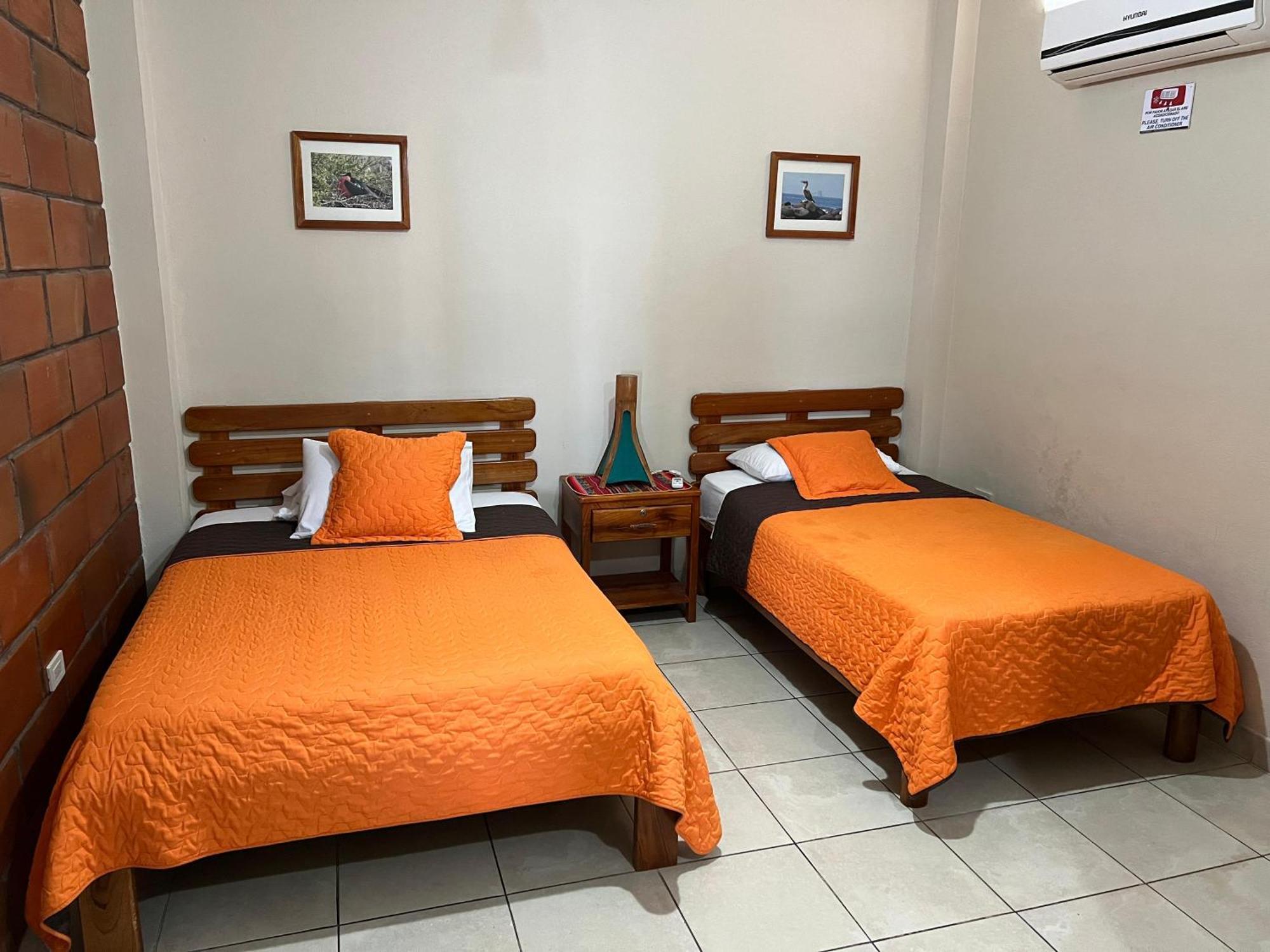 פוארטו בקריסו מורנו Hostal Cattleya חדר תמונה